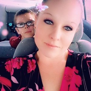 Meet your Posher, Tiffany